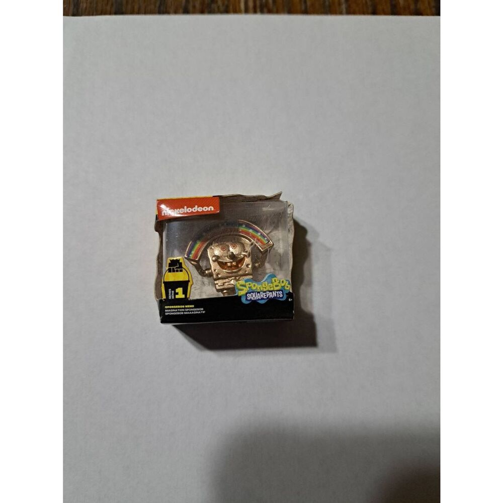 RARE Zuru Mini Brands Miniature Goldtone SpongeBob Meme Imagination SpongeBob